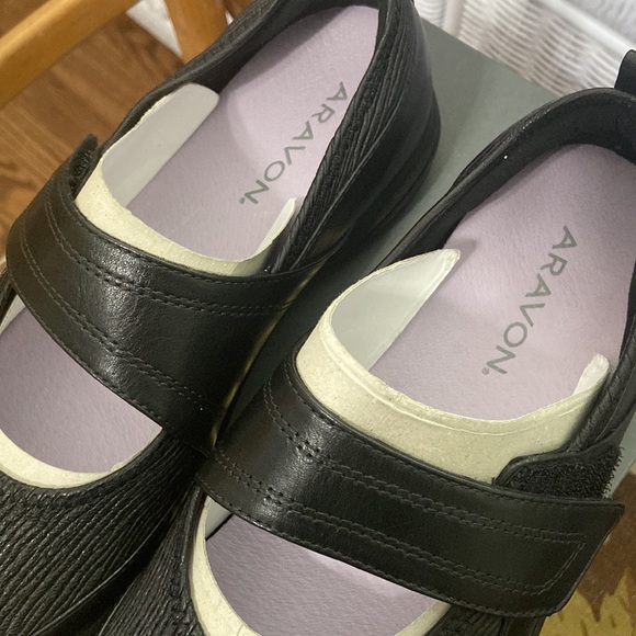 Aravon Quinn Maryjane Black NIB 7.5 D - Picture 4 of 8